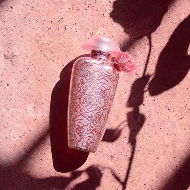 Rosa Moceniga Elixir del comerciante de Venecia.